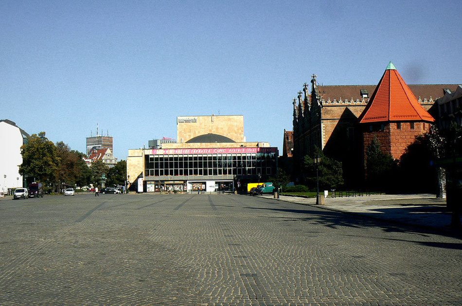 Budynek Teatru Wybrzeże w Gdańsku   